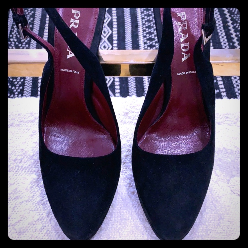 Prada suede black NEW sling back